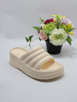 Klapki damskie na płaskim (36-41) FDM-610 BEIGE