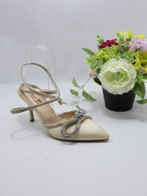 Czółenki damskie na szpilce (36-41) 92990 BEIGE