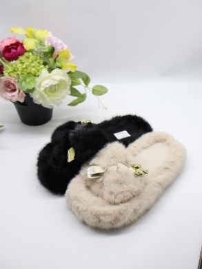 Kapcie damskie ocieplane (36-41) 611 MIX