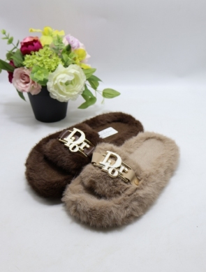 Kapcie damskie ocieplane (36-41) 627 MIX