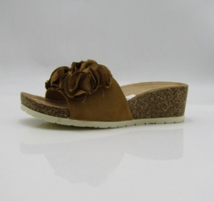 Klapki damskie na koturnie (36-41) SM302 CAMEL