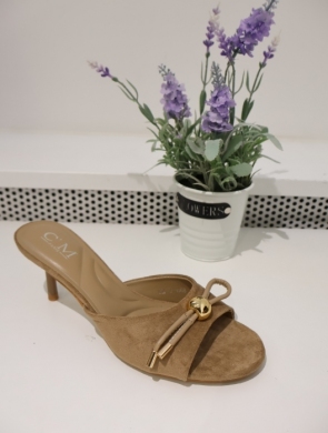 Klapki damskie na szpilce (36-41) 77-668 TAUPE