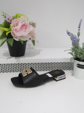 Klapki damskie na płaskim (36-41) B1639-190 BLACK