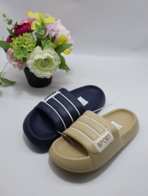 Basenówki damskie (36-41) D991 MIX