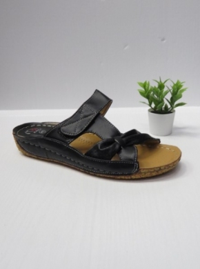 Klapki damskie na koturnie (36-43) 12699-1 BLACK