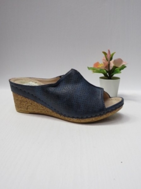 Klapki damskie na koturnie (36-41) C9909-9