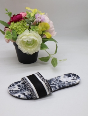 Klapki damskie na płaskim (36-41) 75-13 BLACK