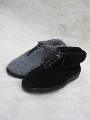 Kapcie damskie ocieplane (37-42) Y08-1 MIX