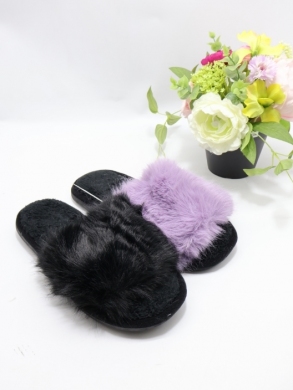 Kapcie damskie ocieplane (37-42) E631 MIX