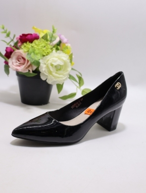 Czółenki damskie na obcasie (36-41) XHH2519-1 BLACK