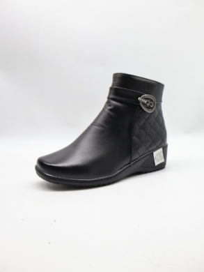 Botki damskie ocieplane na koturnie (39-43) B07T BLACK