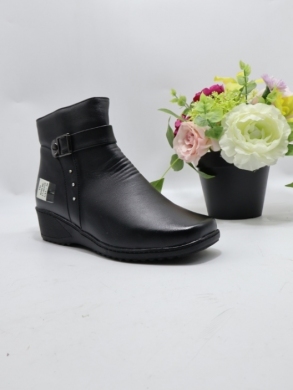 Botki damskie ocieplane na koturnie (37-42) B106 BLACK