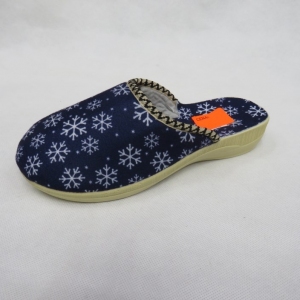 Kapcie damskie (37-41) F-2044