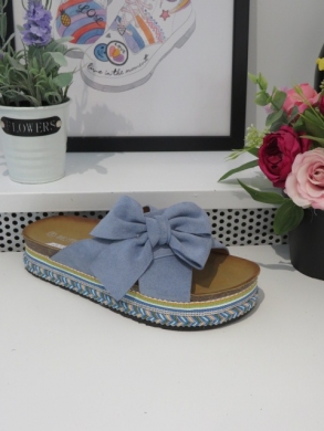 Klapki damskie na koturnie (36-41) 20-376 BLUE