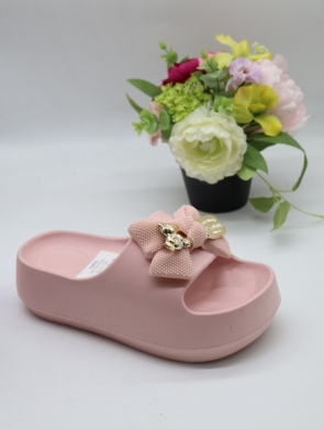 Basenówki damskie (36-41) BG155 PINK