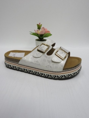 Klapki damskie na koturnie (36-41) FB209 WHITE