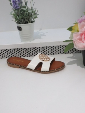 Klapki damskie na płaskim (36-41) HXD-10 WHITE