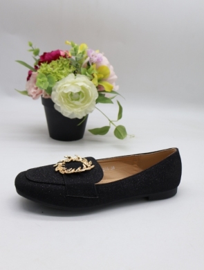 Półbuty damskie na płaskim (36-41) GO-211 BLACK