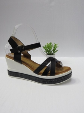 Sandały damskie na koturnie (36-41) R-31 BLACK