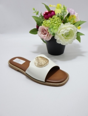 Klapki damskie na płaskim (36-41) GH5164 WHITE