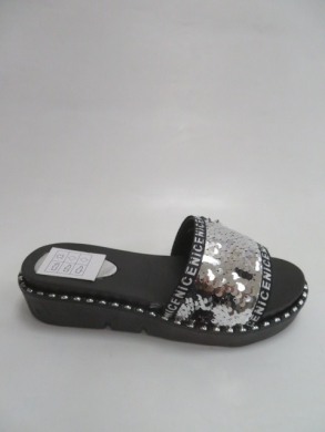 Klapki damskie na płaskim (36-41) G582-02