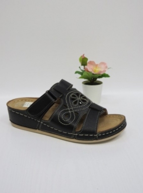 Klapki damskie na koturnie (36-41) KH1106 BLACK