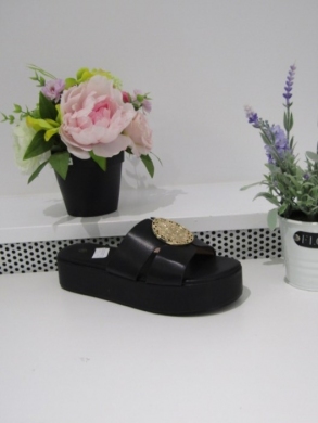 Klapki dmskie na koturnie (36-41) F387 BLACK