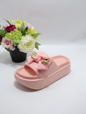 Klapki damskie na koturnie (36-41) BE-1076 PINK