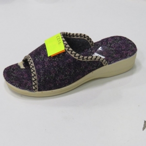 Kapcie damskie (36-41) AA-38