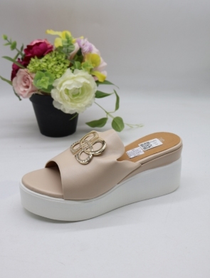 Klapki damskie na koturnie (36-41) 9726 BEIGE