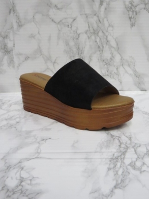 Klapki damskie na koturnie (36-41) YY35 BLACK