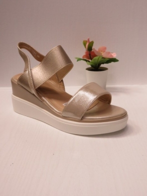 Sandały damskie na koturnie (36-41) B-9061 GOLD