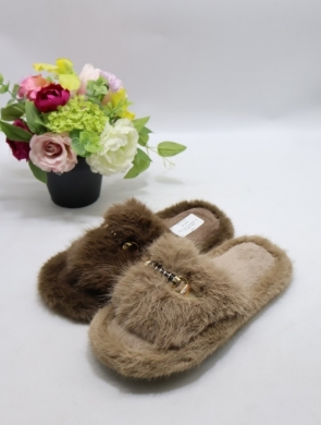 Kapcie damskie ocieplane (36-41) 6665-2 MIX