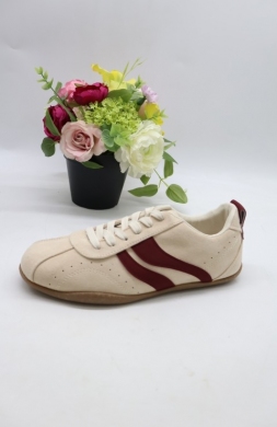 Buty sportowe damskie na płaskim (36-41) EV-517 BE/WINE