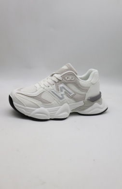Buty sportowe młodzieżowe (36-41) 906 WH/GREY