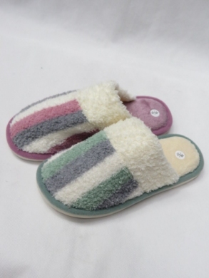 Kapcie damskie ocieplane (36-41) FT-11 MIX