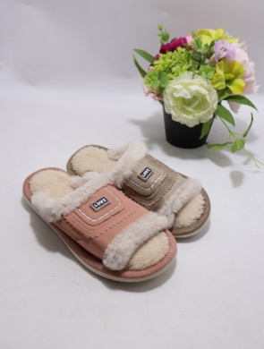 Kapcie damskie ocieplane (37-42) E862 MIX