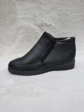 Botki damskie ocieplane na płaskim (36-41) JC202 BLACK