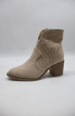 Botki damskie na obcasie (36-41) H250-3