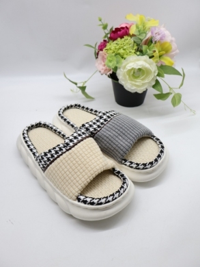 Kapcie damskie (36-41) 6609 MIX