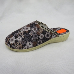 Kapcie damskie (37-41) F-28