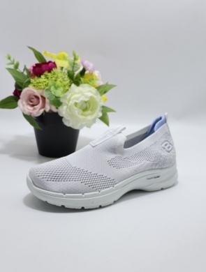 Buty sportowe damskie na płaskim (36-41) XG-01 WHITE