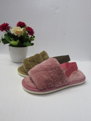 Kapcie damskie ocieplane (36-41) C11 MIX