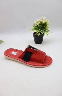 Kapcie damskie (36-41) D10B