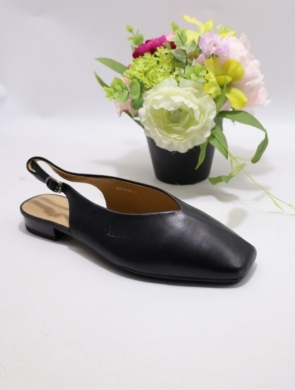 Sandały damskie na płaskim (36-41) P-320-1 BLACK-SKÓRA