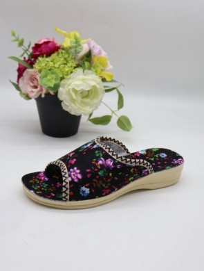Kapcie damskie (37-41) AA39