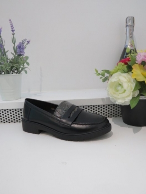 Mokasyny damskie na płaskim (36-41) 100-337B BLACK
