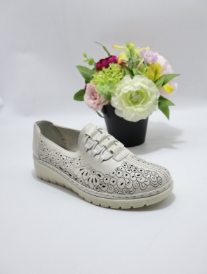 Półbuty damskie na koturnie (36-41) Y17 LBEIGE
