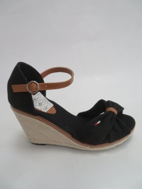 Sandały Damskie na koturnie (36-41) P925 BLACK