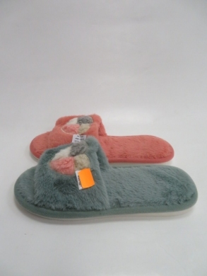 Kapcie damskie ocieplane (36-41) F-8 MIX